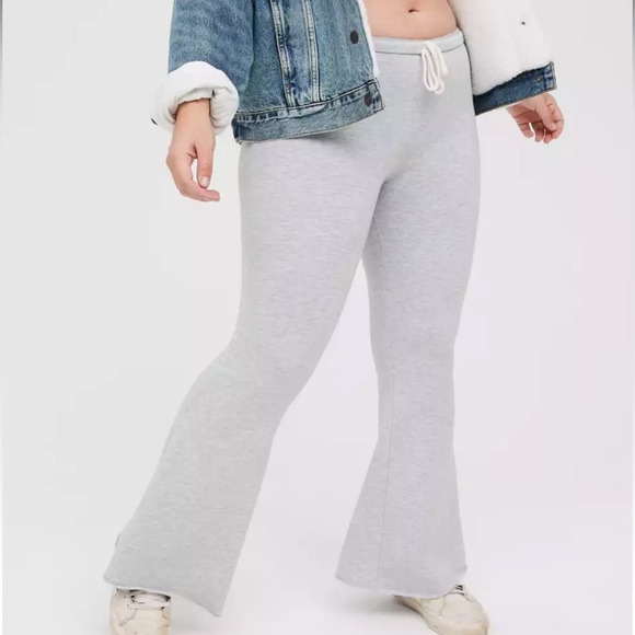 aerie wide leg sweatpants: color beige, size US small - Picture 7 of 8